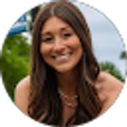 Profile photo of Alyssa Hagewood