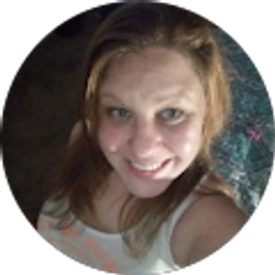 Profile photo of Lauren Smith