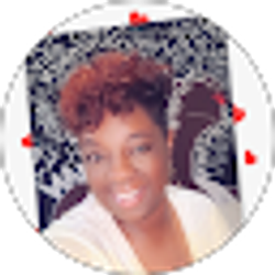 Profile photo of Evelyn