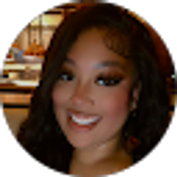 Profile photo of Anais Shoemaker