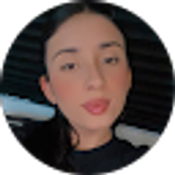 Profile photo of liz landaverde