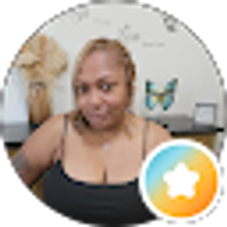 Profile photo of Chrissy Chew