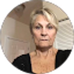Profile photo of Anne Davis