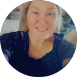 Profile photo of Bobbie Miller