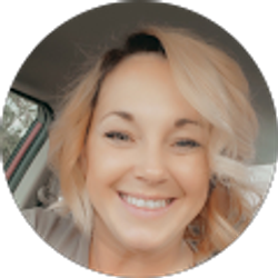 Profile photo of Jessica Lindsay