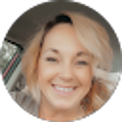 Profile photo of Jessica Lindsay