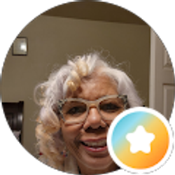 Profile photo of Liz Hanley