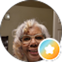 Profile photo of Liz Hanley