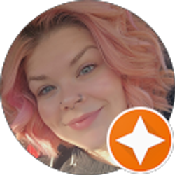 Profile photo of Shelby Holloway