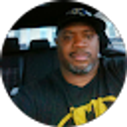 Profile photo of Reggie Logan