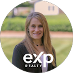 Profile photo of Kim Hanushek