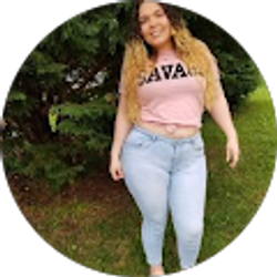 Profile photo of Josselyn Arrue