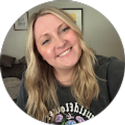 Profile photo of Danyell Risdal