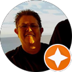 Profile photo of Lisa Tennyson