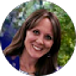 Profile photo of Lynn Hermensky