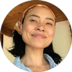 Profile photo of Deanna Hong