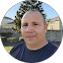 Profile photo of Alexander Perez