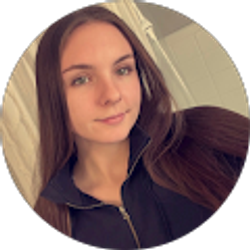 Profile photo of Nataleigh Bird