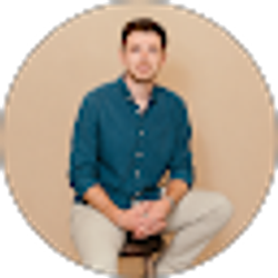 Profile photo of Logan Terry