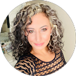 Profile photo of YANA ADAMENKO