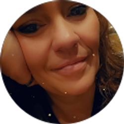 Profile photo of April Smith (Slim)