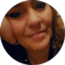 Profile photo of April Smith (Slim)