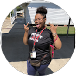 Profile photo of Katelyn Evette