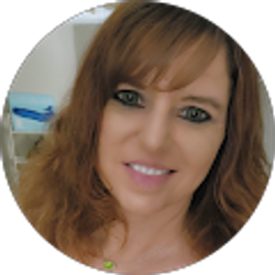 Profile photo of Michelle Jacobs