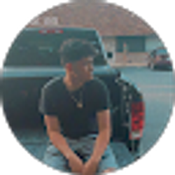 Profile photo of Xavier Guzman