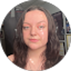 Profile photo of Haley Yarber