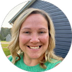 Profile photo of Elizabeth Renneker