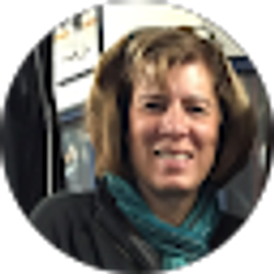 Profile photo of Lorraine Dunn
