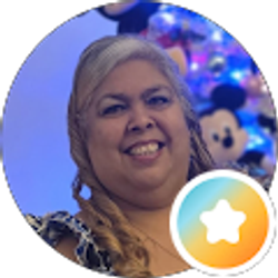 Profile photo of Iris Ramos
