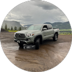 Profile photo of Ian Hansen