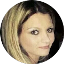 Profile photo of Mia Cvitanovic