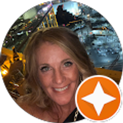 Profile photo of Lisa Johnson