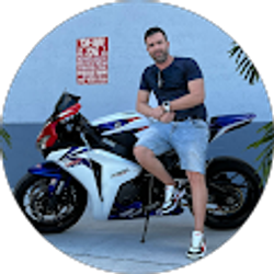 Profile photo of Carlos Pérez