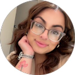 Profile photo of Jennifer Hernandez