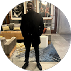 Profile photo of Faruk “Sola” Abolurin