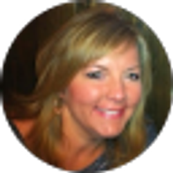 Profile photo of Nicole Quallen