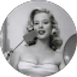 Profile photo of Retro Girl