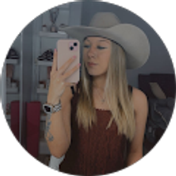 Profile photo of Sophia Slayback