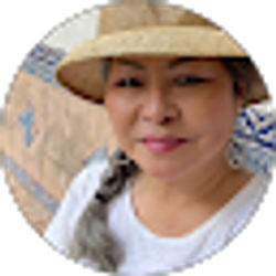 Profile photo of julie edwards