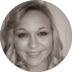 Profile photo of Carly Jahelka