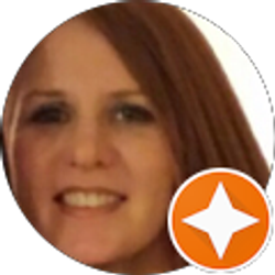 Profile photo of Lesley Knowles