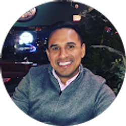 Profile photo of Victor Ruiz