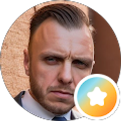 Profile photo of Sam Hollingsworth