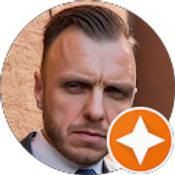 Profile photo of Sam Hollingsworth