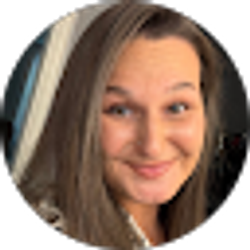 Profile photo of Clareese Stenzel