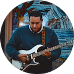 Profile photo of Emanuel Diaz